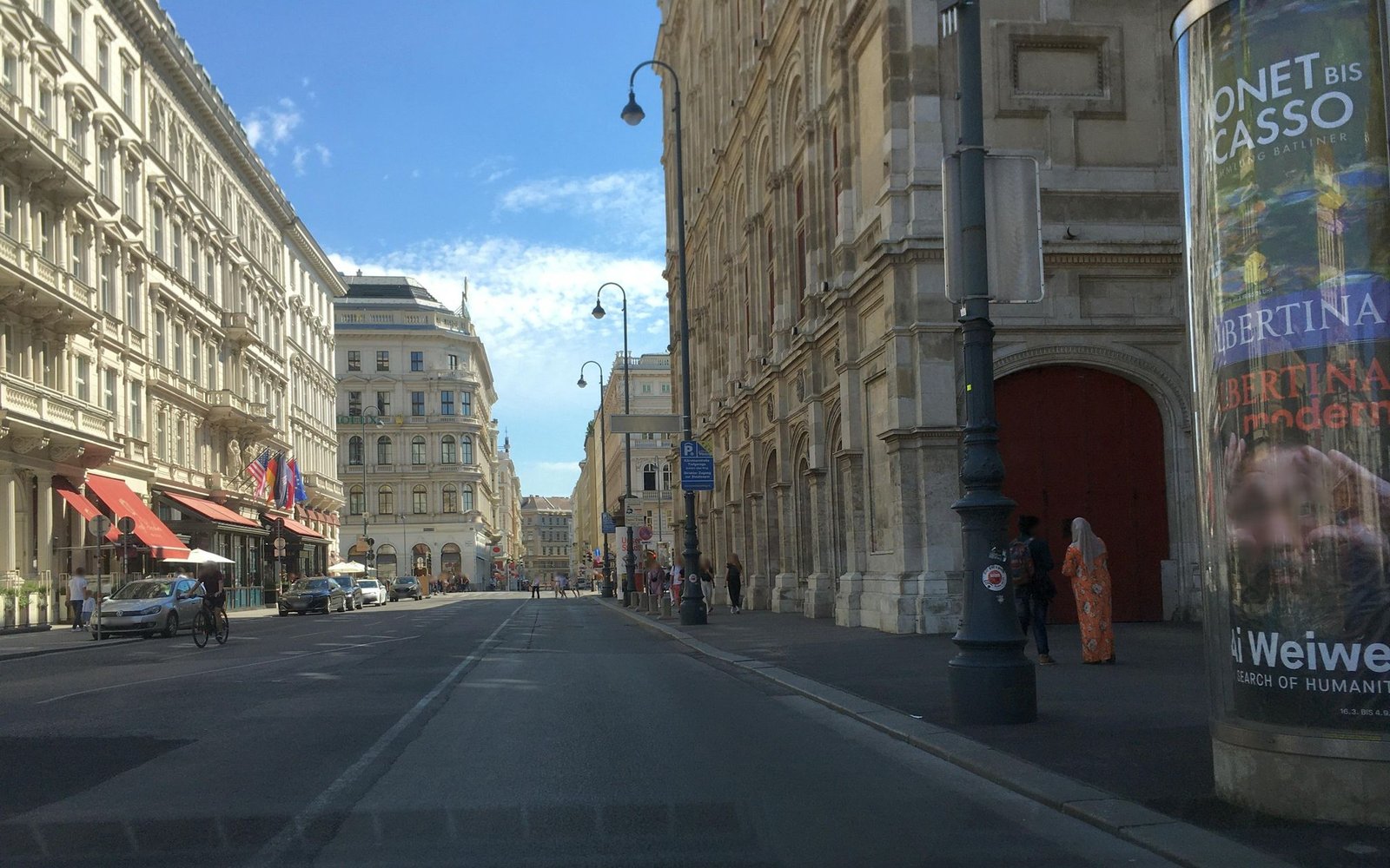 Café Sacher + the State Opera